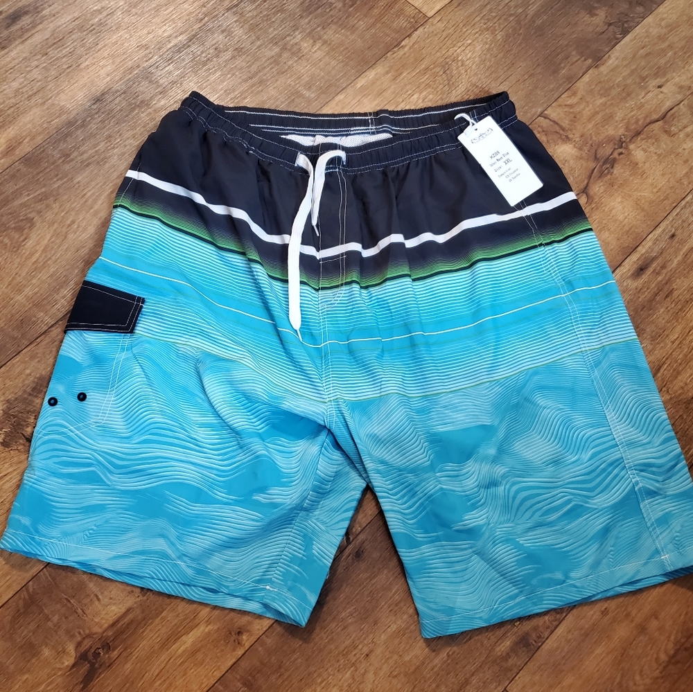 NWT Men's XXL Swim Trunks